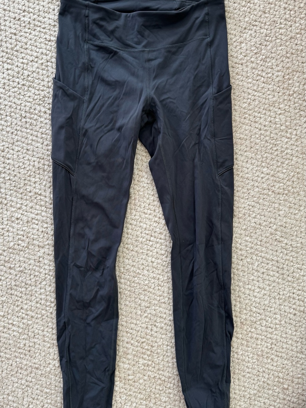Lululemon Dark Grey High-Waist Athletic Leggings with Side Pockets
